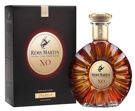 REMY MARTIN XO 40% 0,7L KARBIS