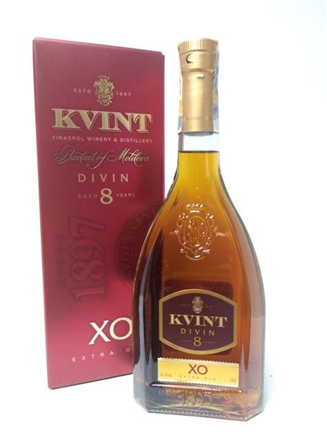 Kvint Divin Xo 8y 40% Red Karbis